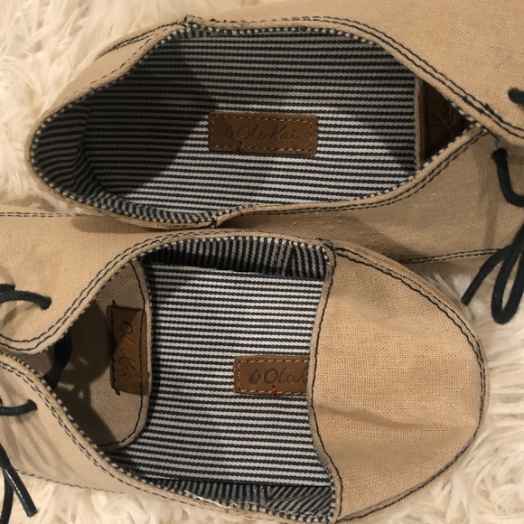 Olukai Heleuma canvas shoes. - Picture 5 of 9